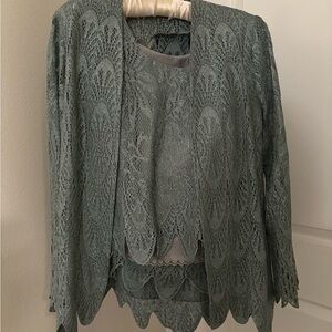 Chic Lace Blouse in Teal
